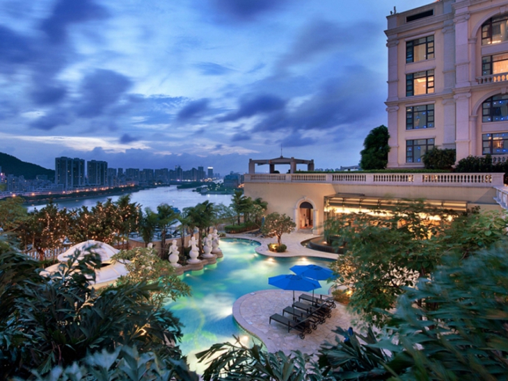 Sofitel Macau at Ponte 16 Hotel P