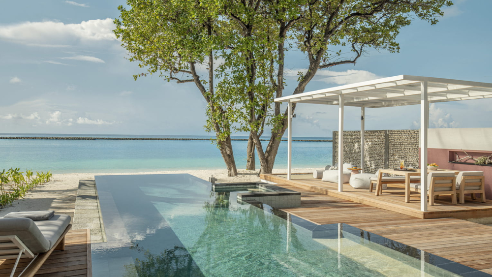FS LG premium oceanfront.jpg