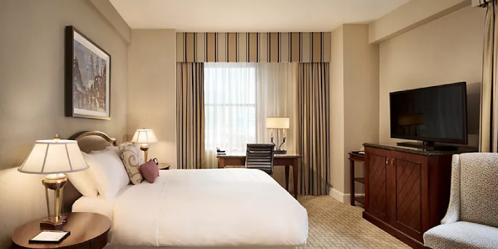 fairmont room.jpg