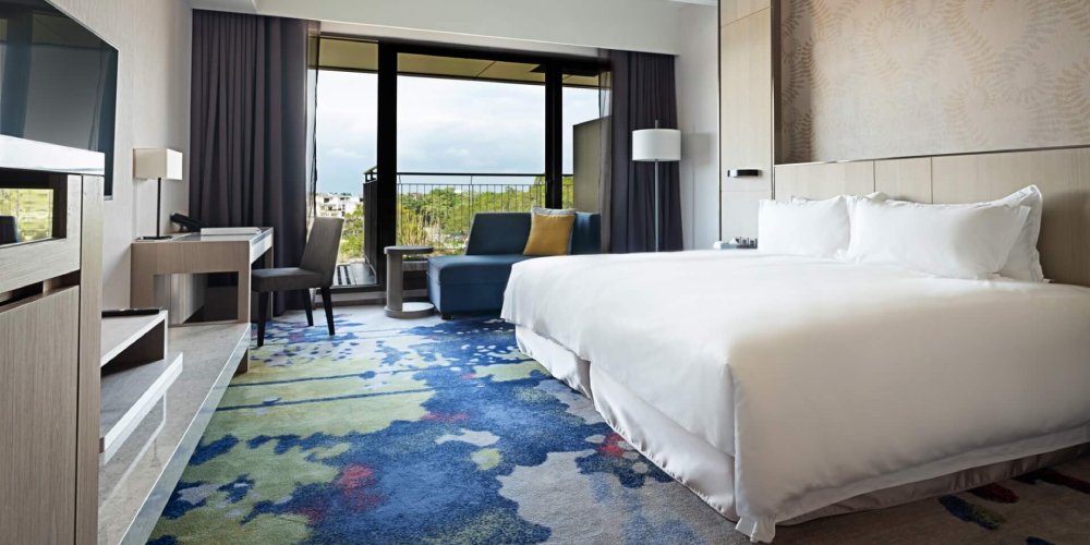 fame hotel room.jpg