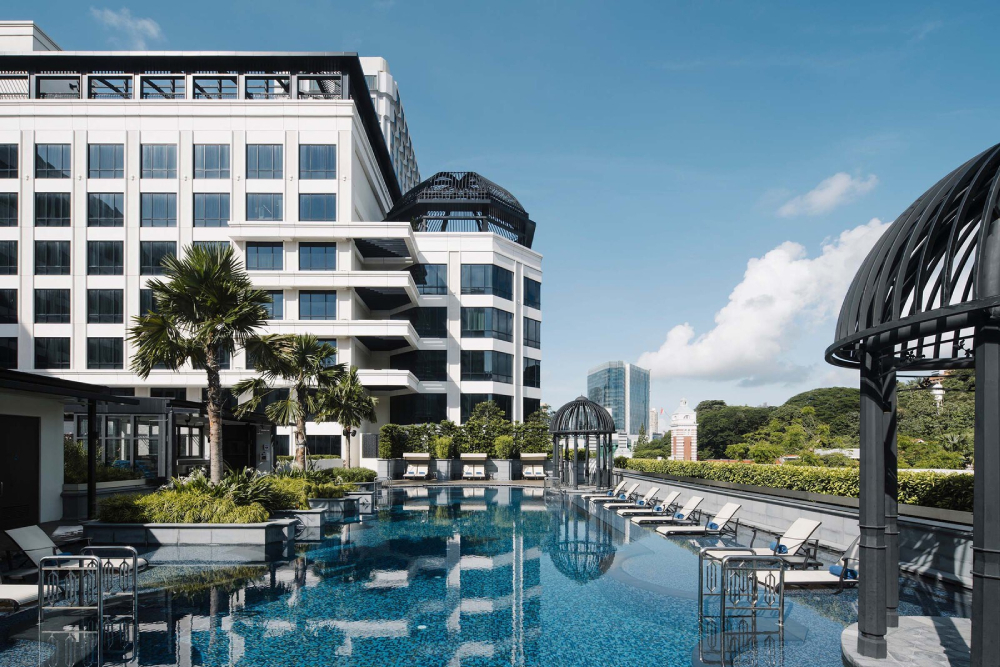 grand-park-city-hall-gallery-hotel-swimming-pool (1).jpg