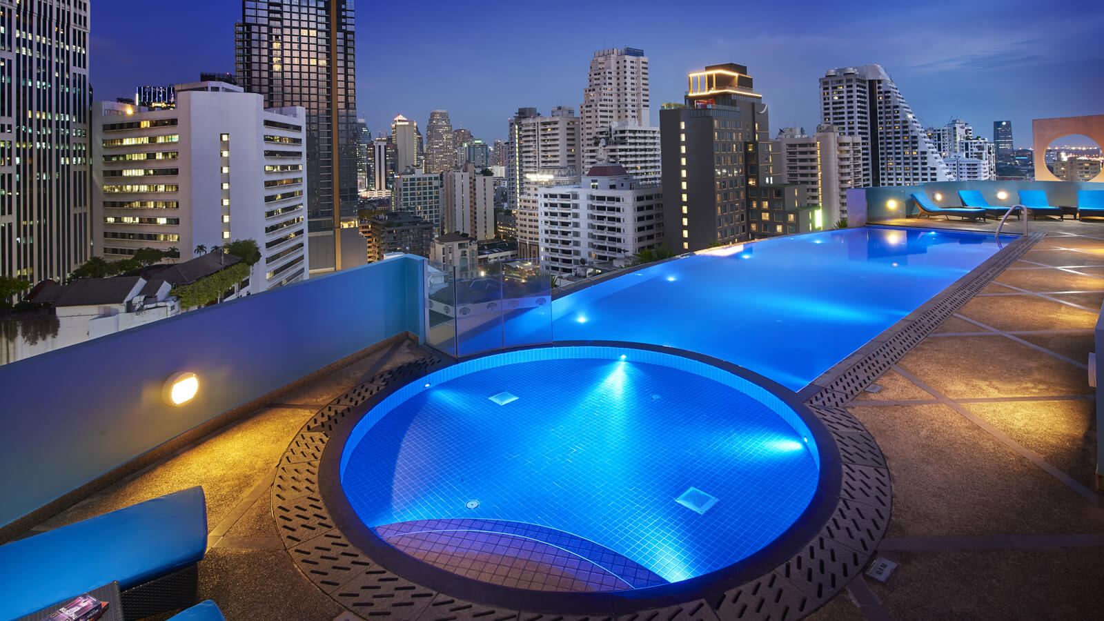 shama pool